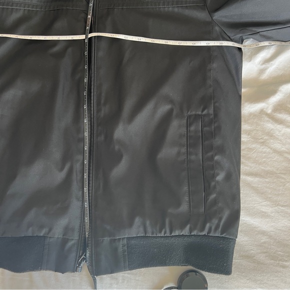 Andrew Marc wind jacket - Picture 5 of 5